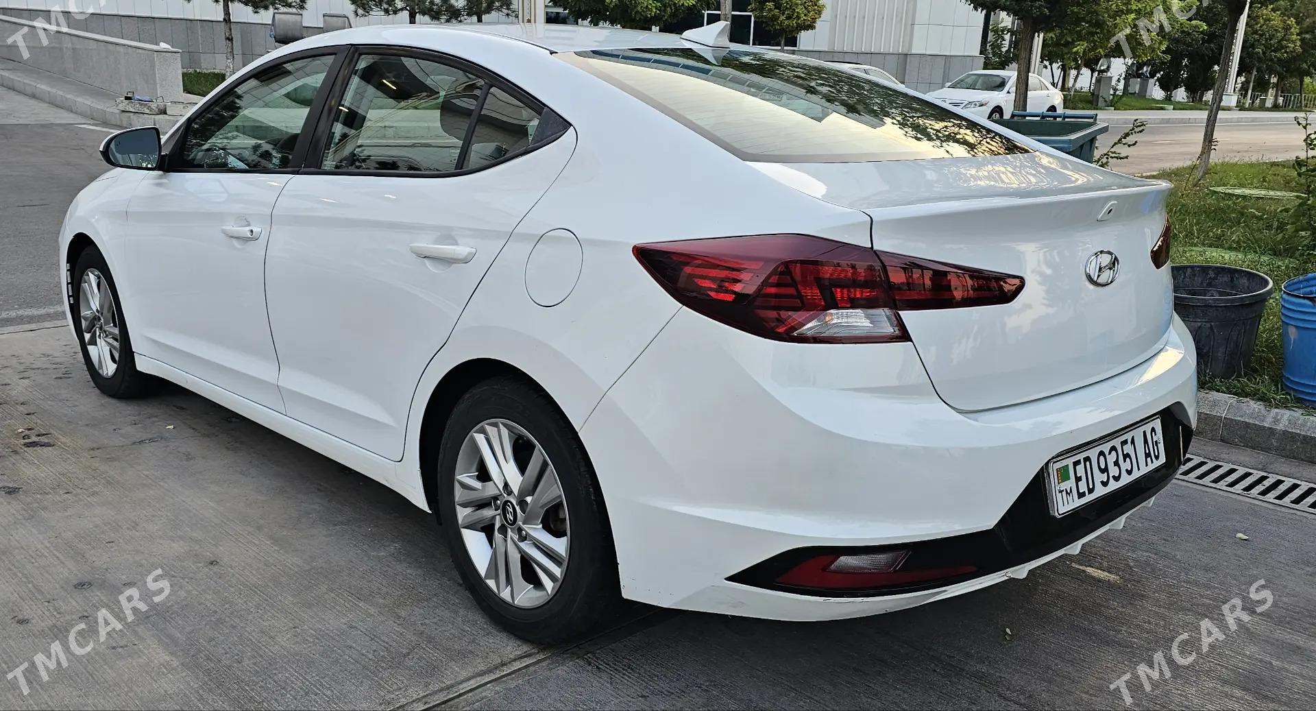 Hyundai Elantra 2020 - 215 000 TMT - Кипджак - img 5
