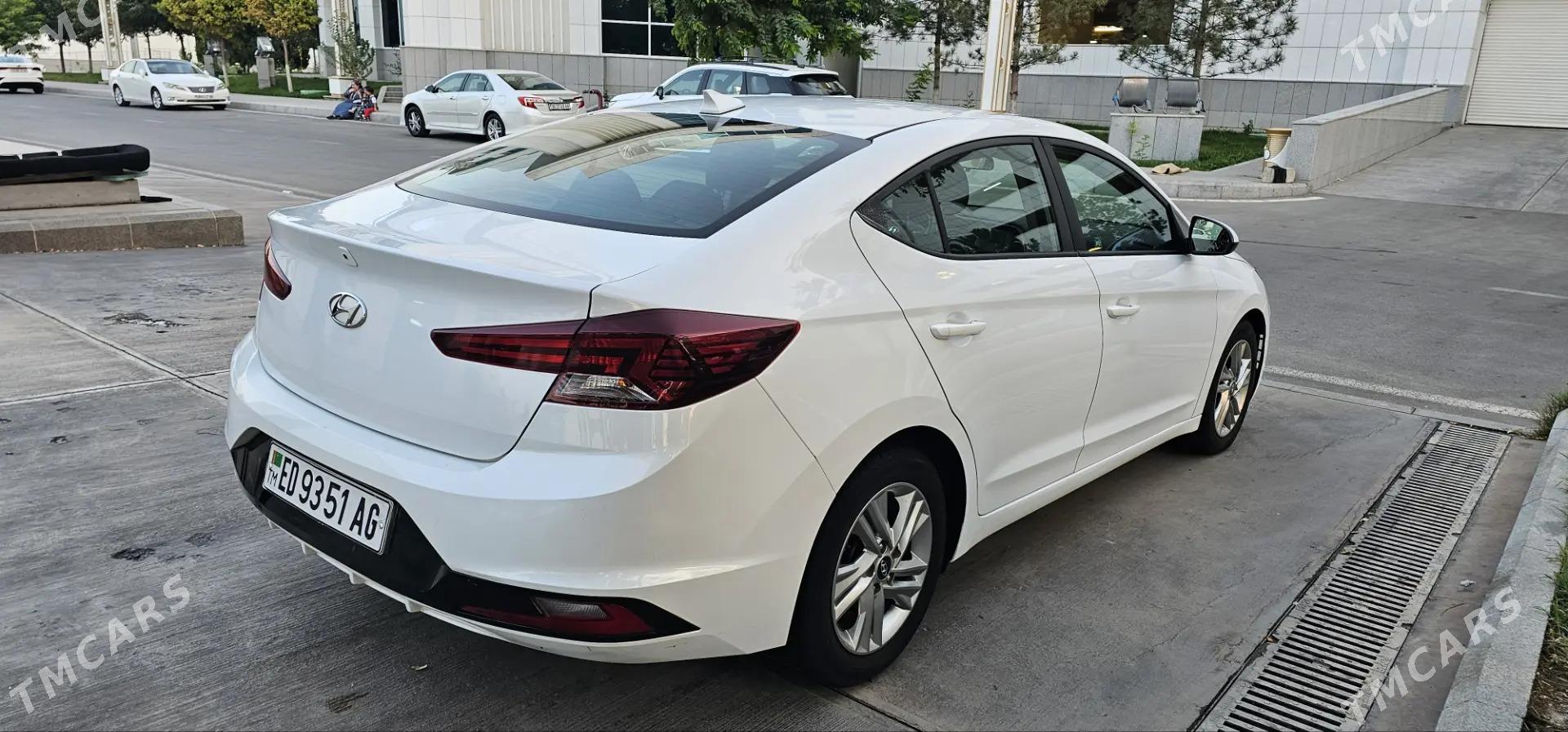 Hyundai Elantra 2020 - 215 000 TMT - Кипджак - img 4