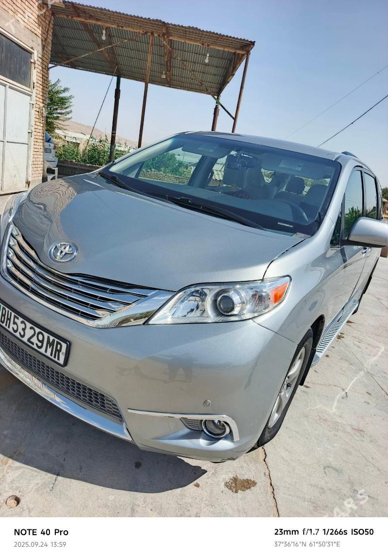 Toyota Sienna 2012 - 303 000 TMT - Тагтабазар - img 4