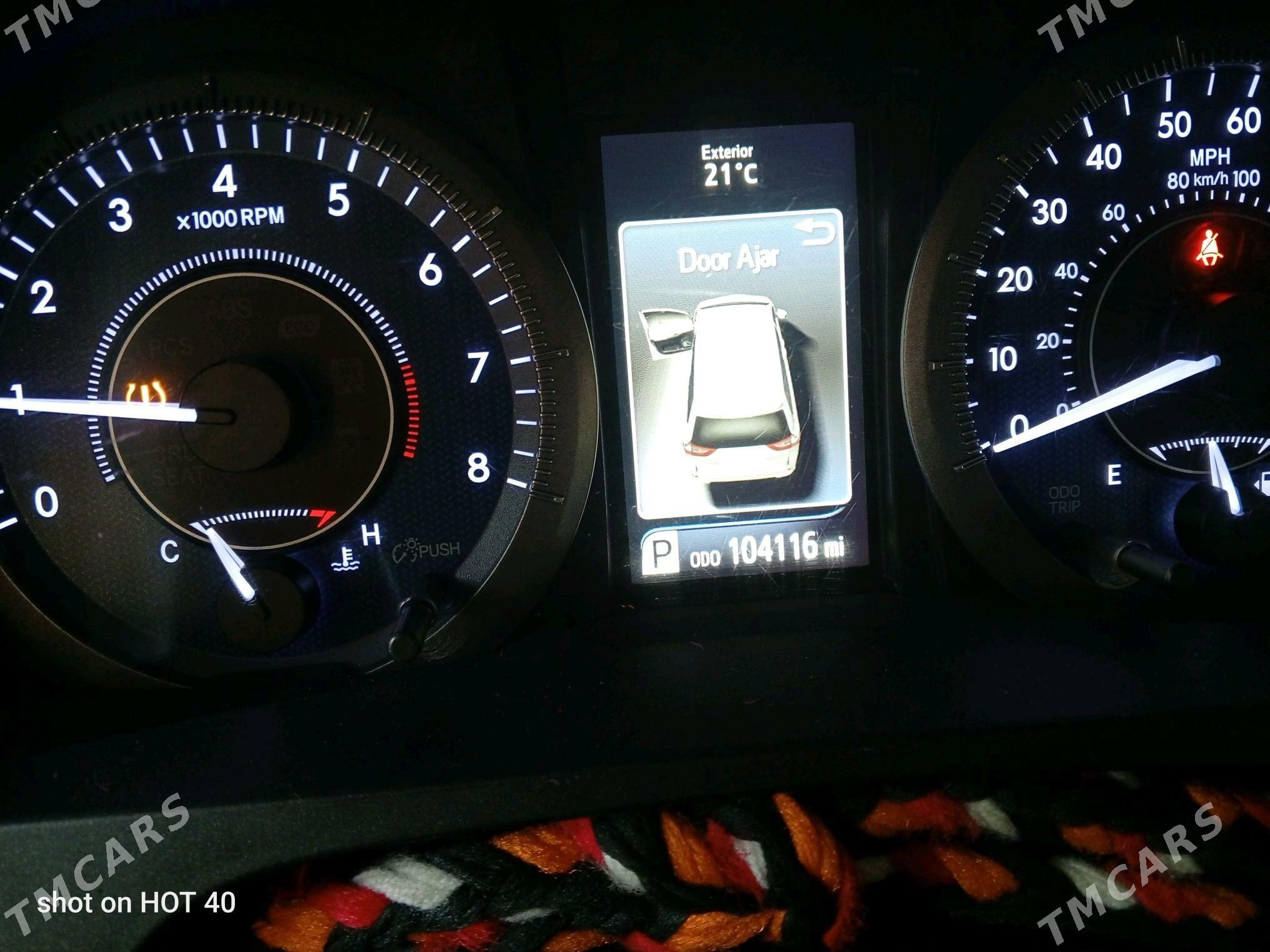 Toyota Sienna 2018 - 385 000 TMT - Векильбазар - img 6