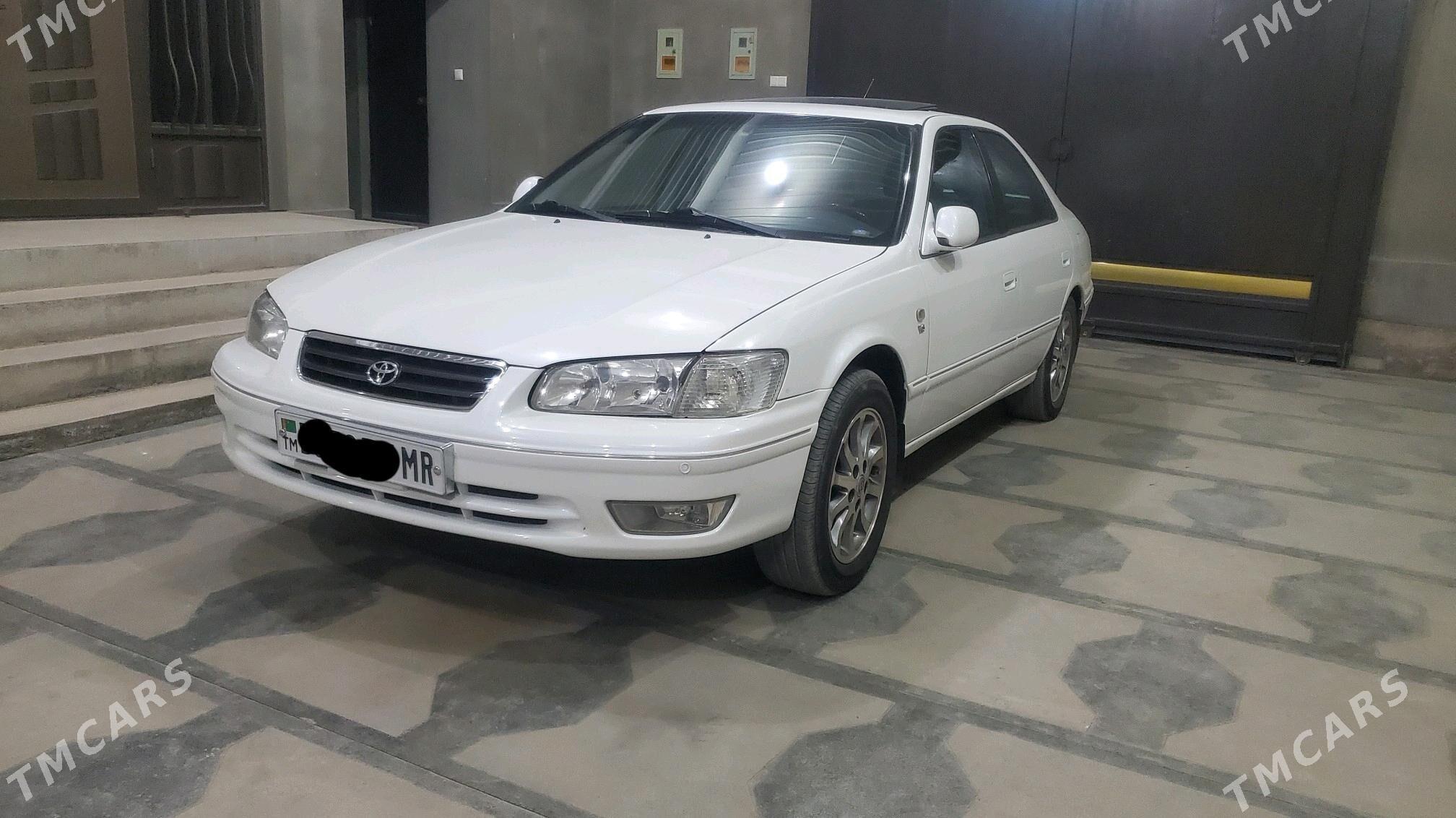 Toyota Camry 2000 - 216 000 TMT - Мары - img 1