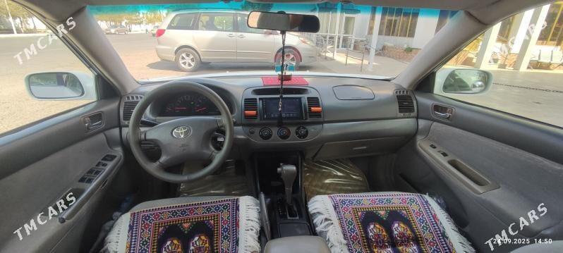 Toyota Camry 2004 - 132 000 TMT - Мары - img 2