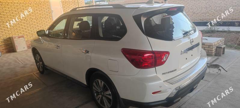Nissan Pathfinder 2020 - 300 000 TMT - Мары - img 5