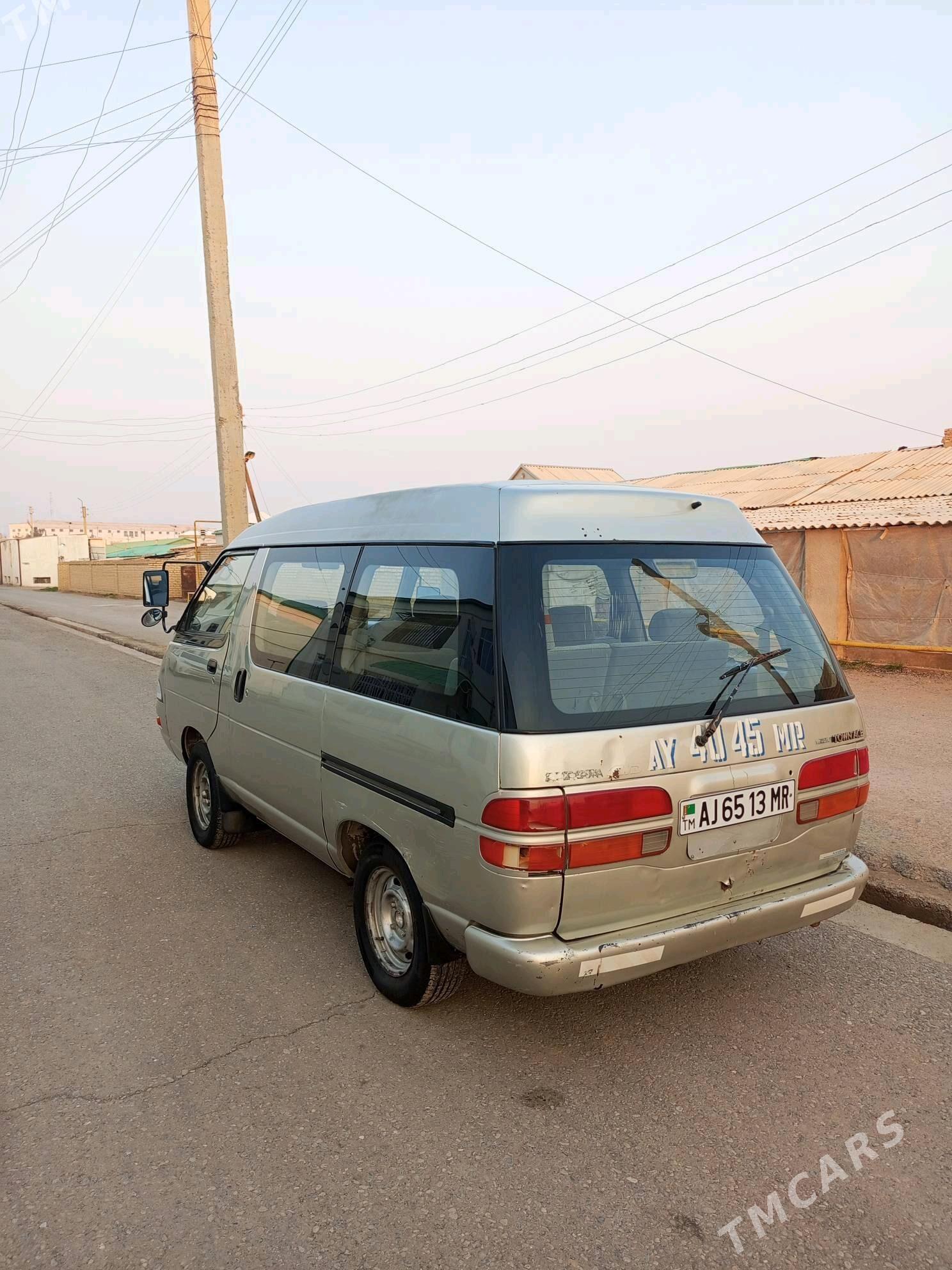 Toyota Town Ace 1996 - 38 000 TMT - Мургап - img 6