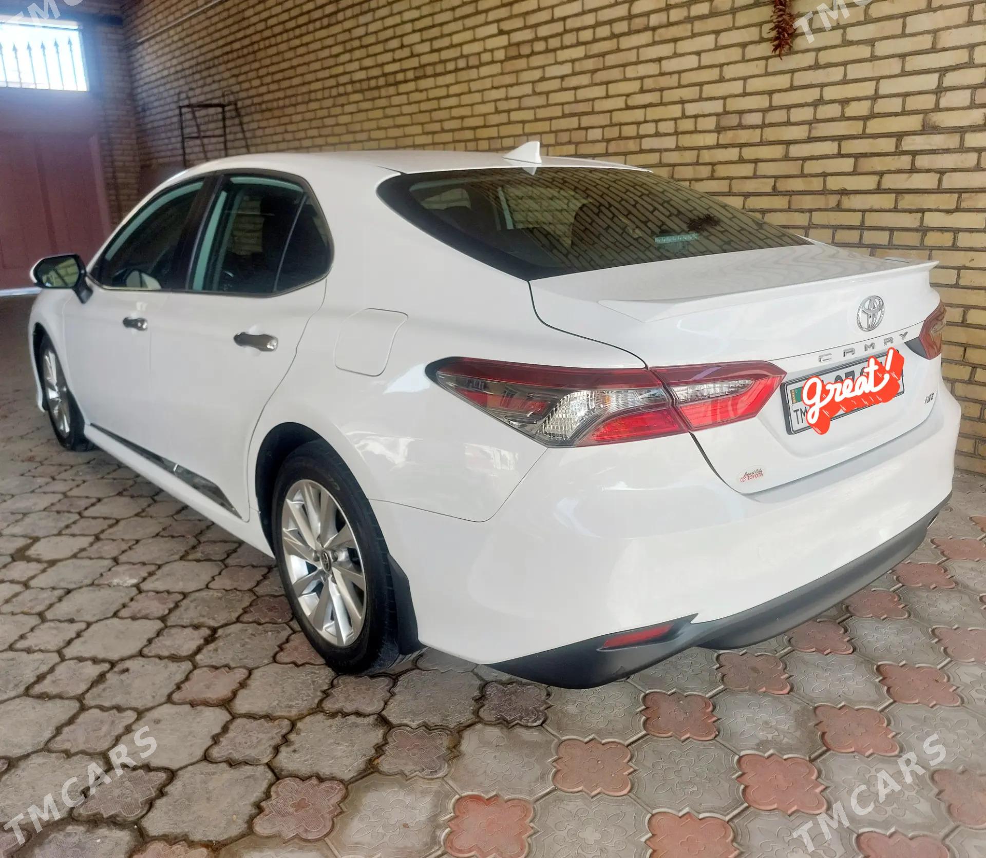 Toyota Camry 2022 - 300 000 TMT - Kerki - img 1