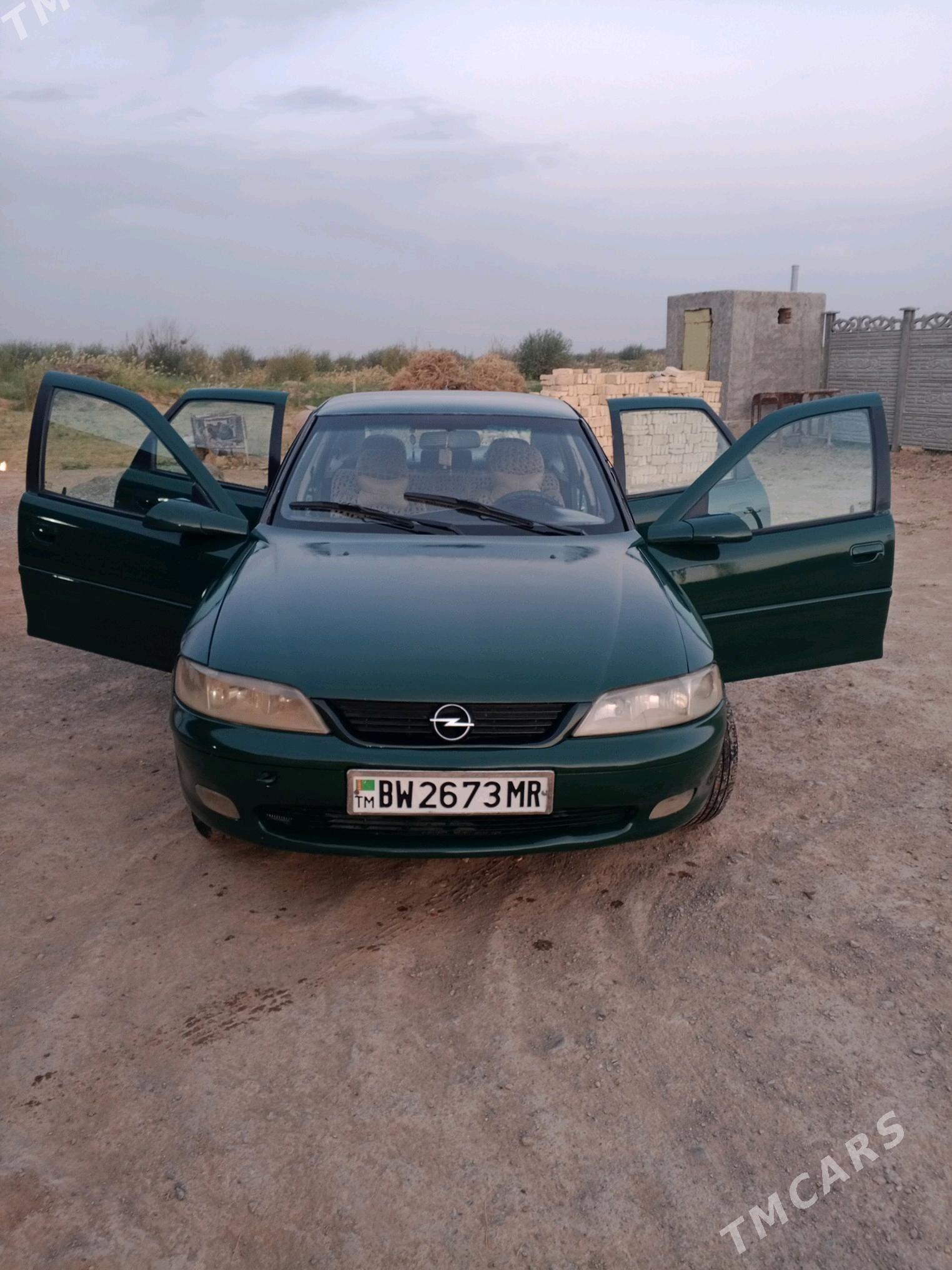 Opel Vectra 1996 - 35 000 TMT - Murgap - img 2