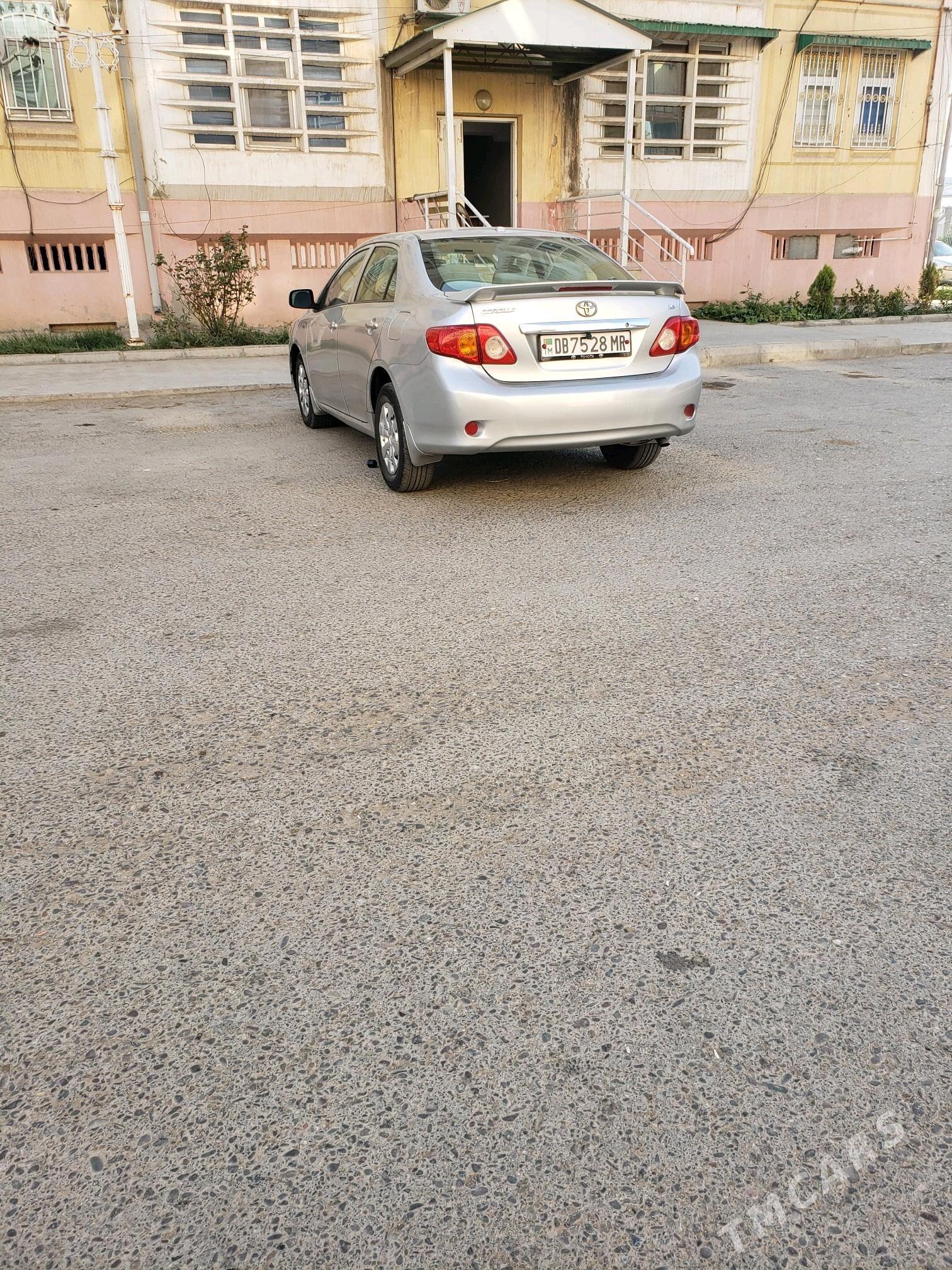 Toyota Corolla 2010 - 135 000 TMT - Мары - img 7