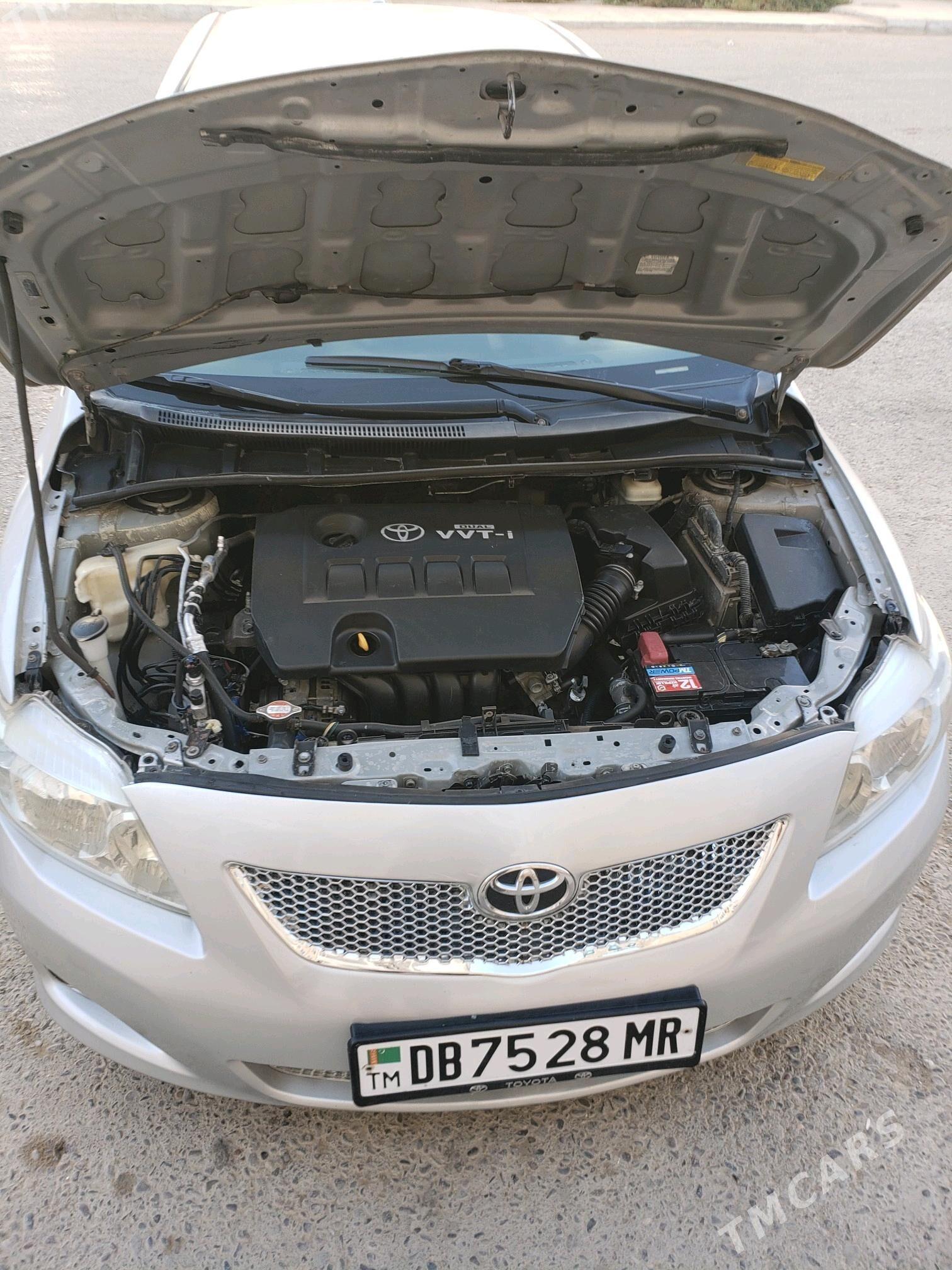 Toyota Corolla 2010 - 135 000 TMT - Мары - img 5