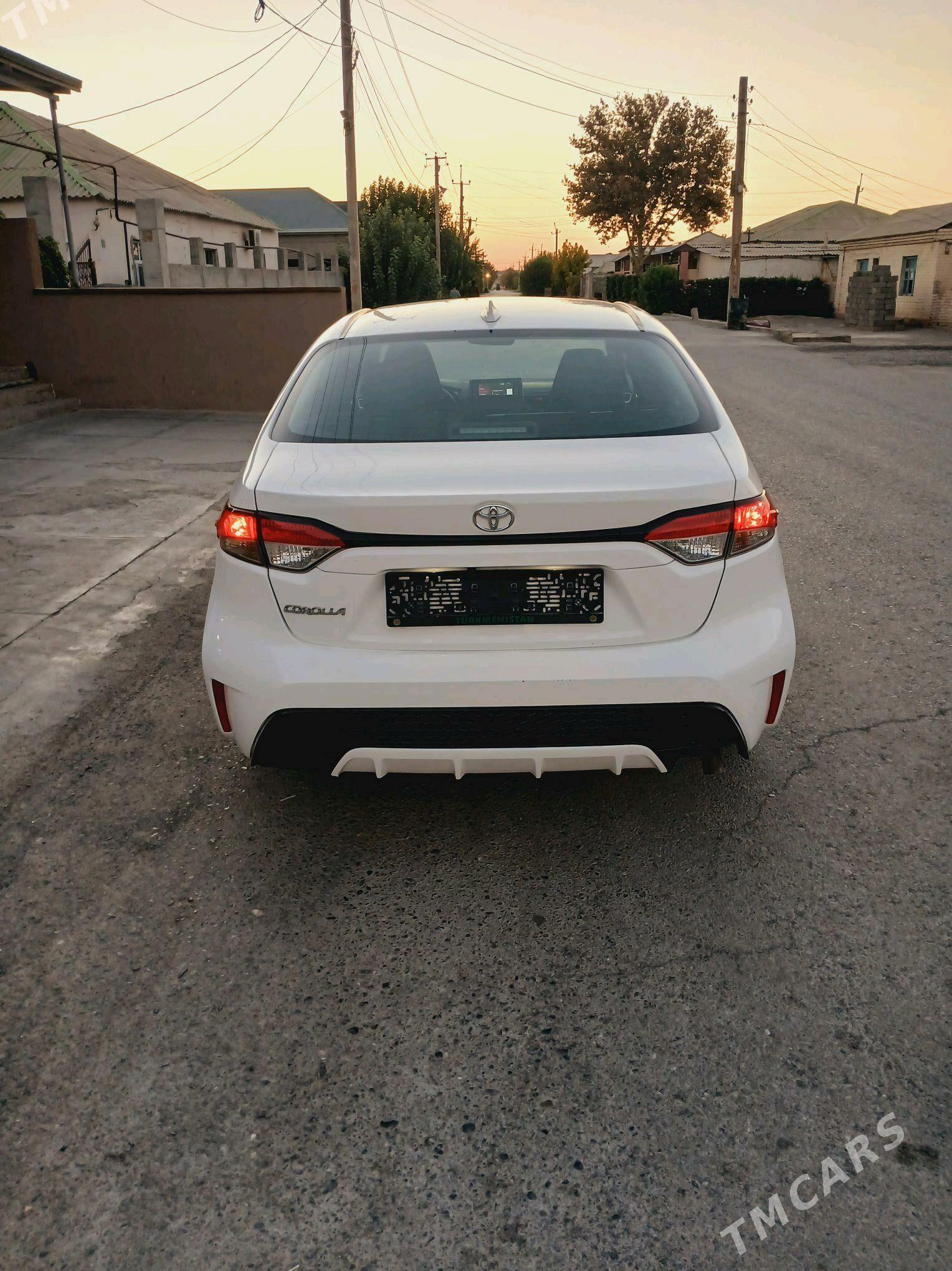 Toyota Corolla 2021 - 225 000 TMT - Aşgabat - img 4