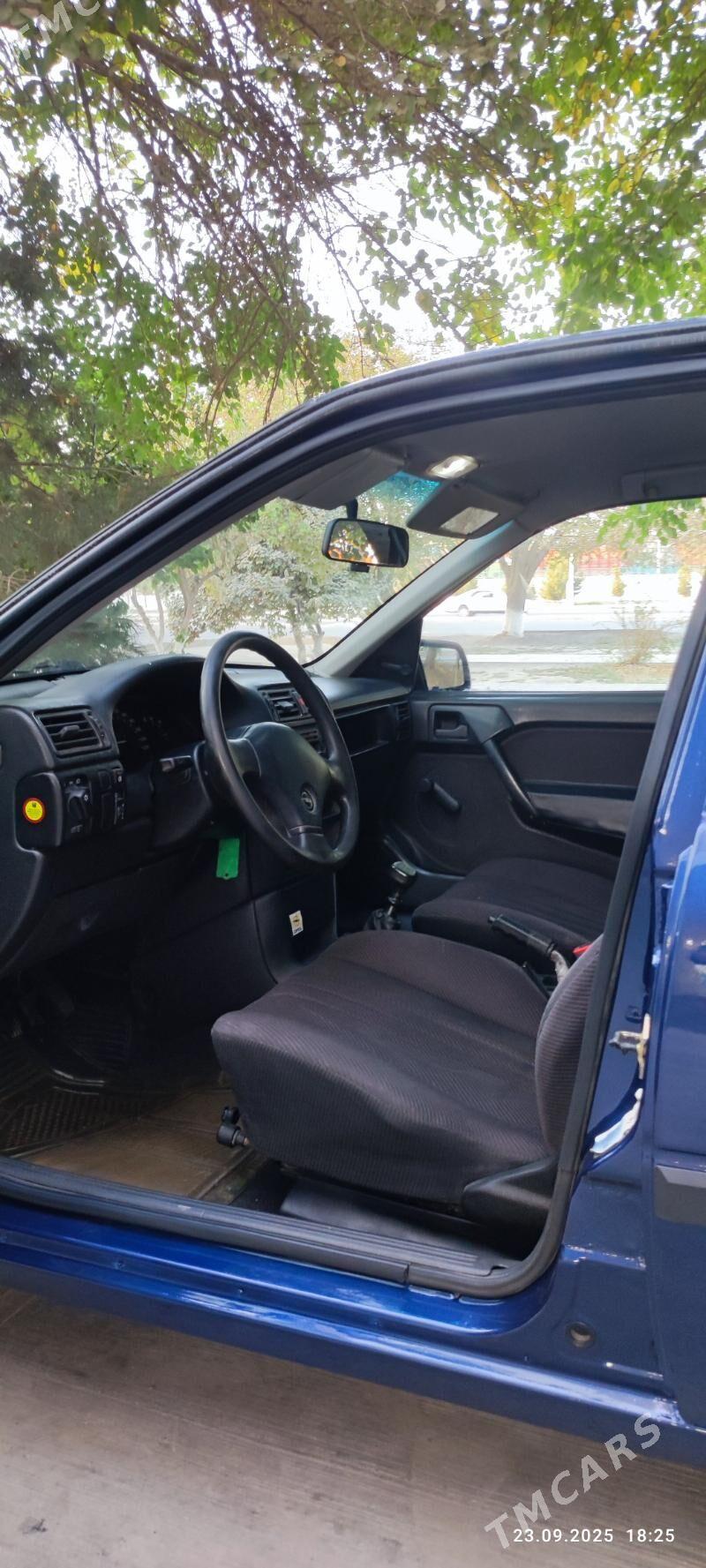Opel Vectra 1991 - 40 000 TMT - Mary - img 3