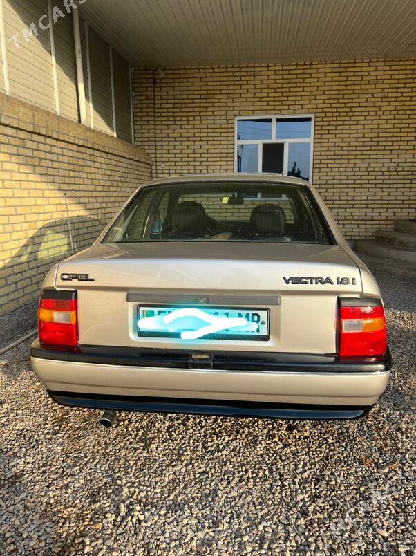 Opel Vectra 1992 - 50 000 TMT - Mary - img 6