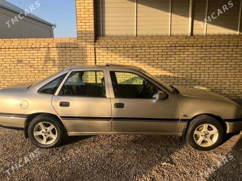Opel Vectra 1992 - 50 000 TMT - Mary - img 8