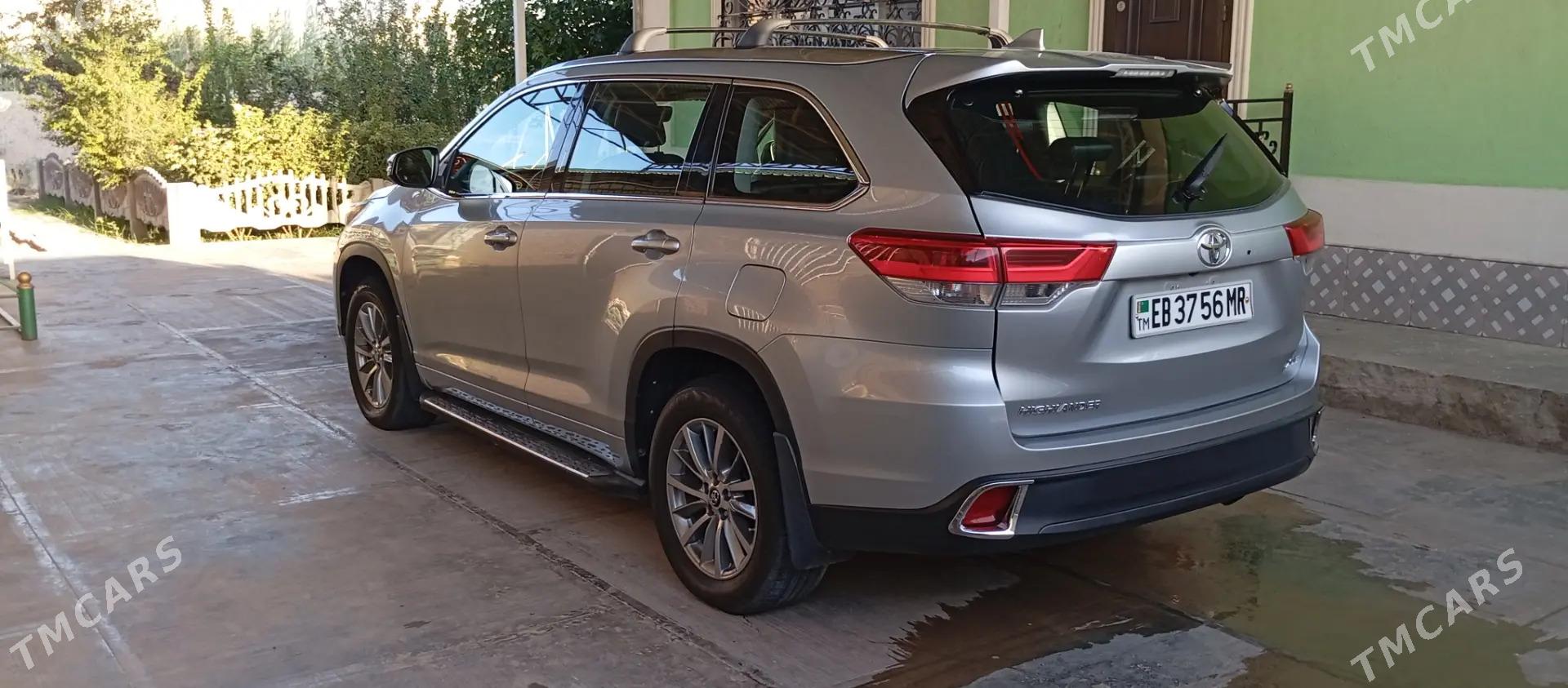 Toyota Highlander 2018 - 440 000 TMT - Mary - img 2