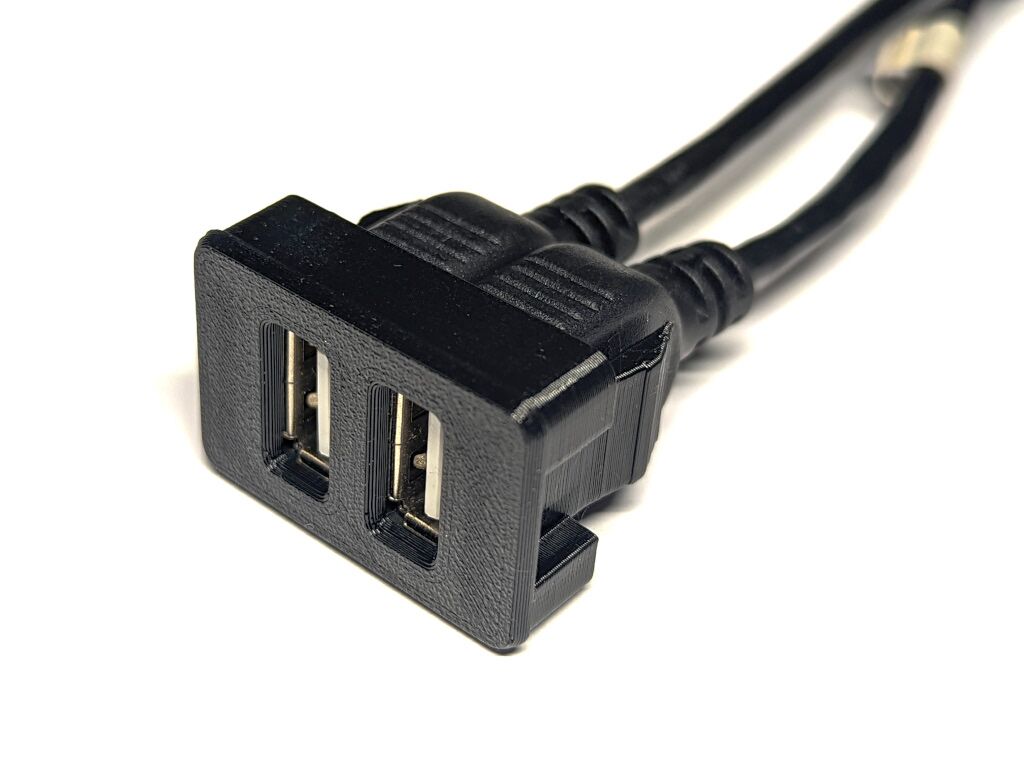 Крышка USB-порта для Toyota Yaris 25 TMT - Ашхабад - img 2