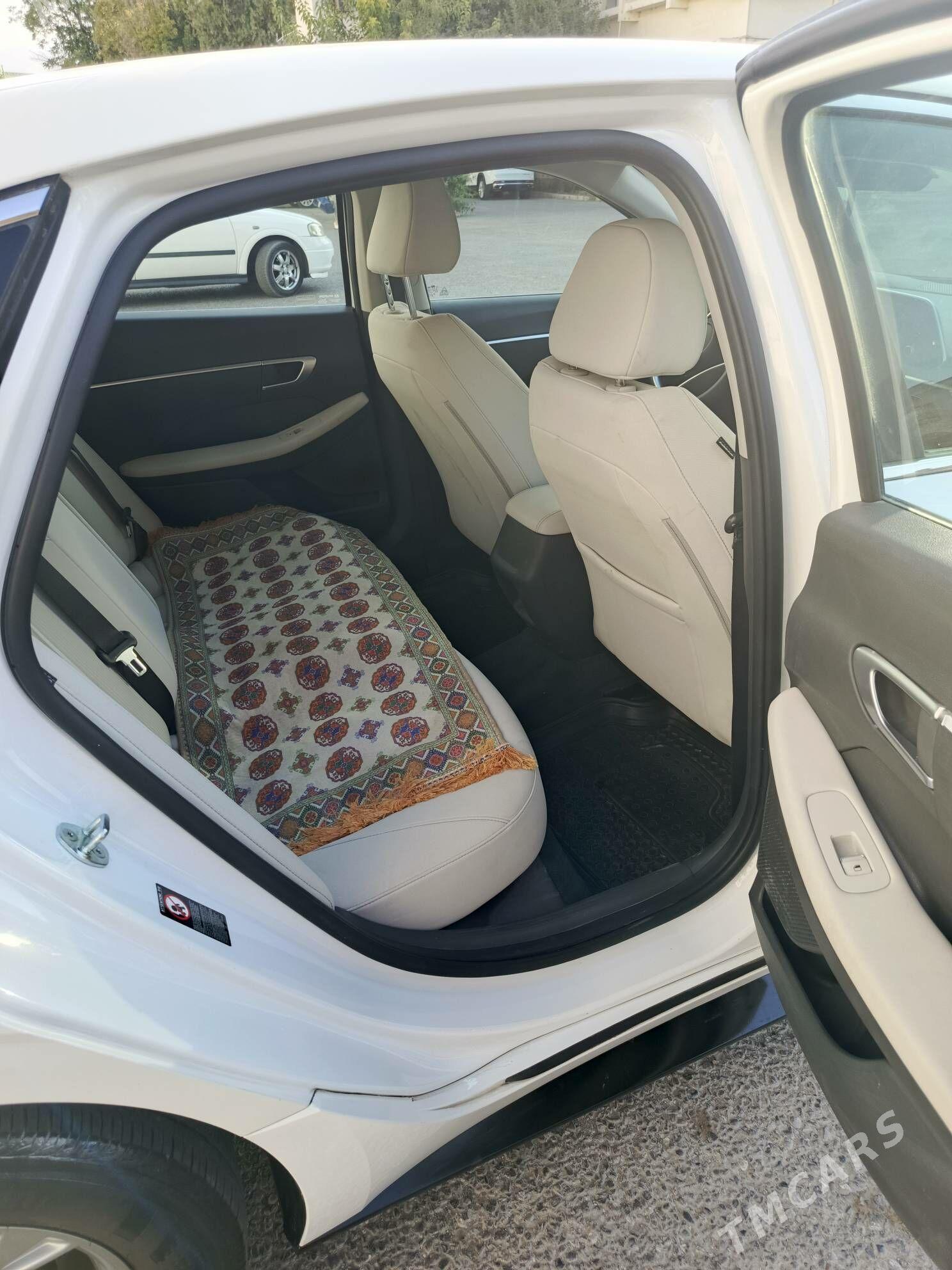 Hyundai Sonata 2022 - 250 000 TMT - Aşgabat - img 4