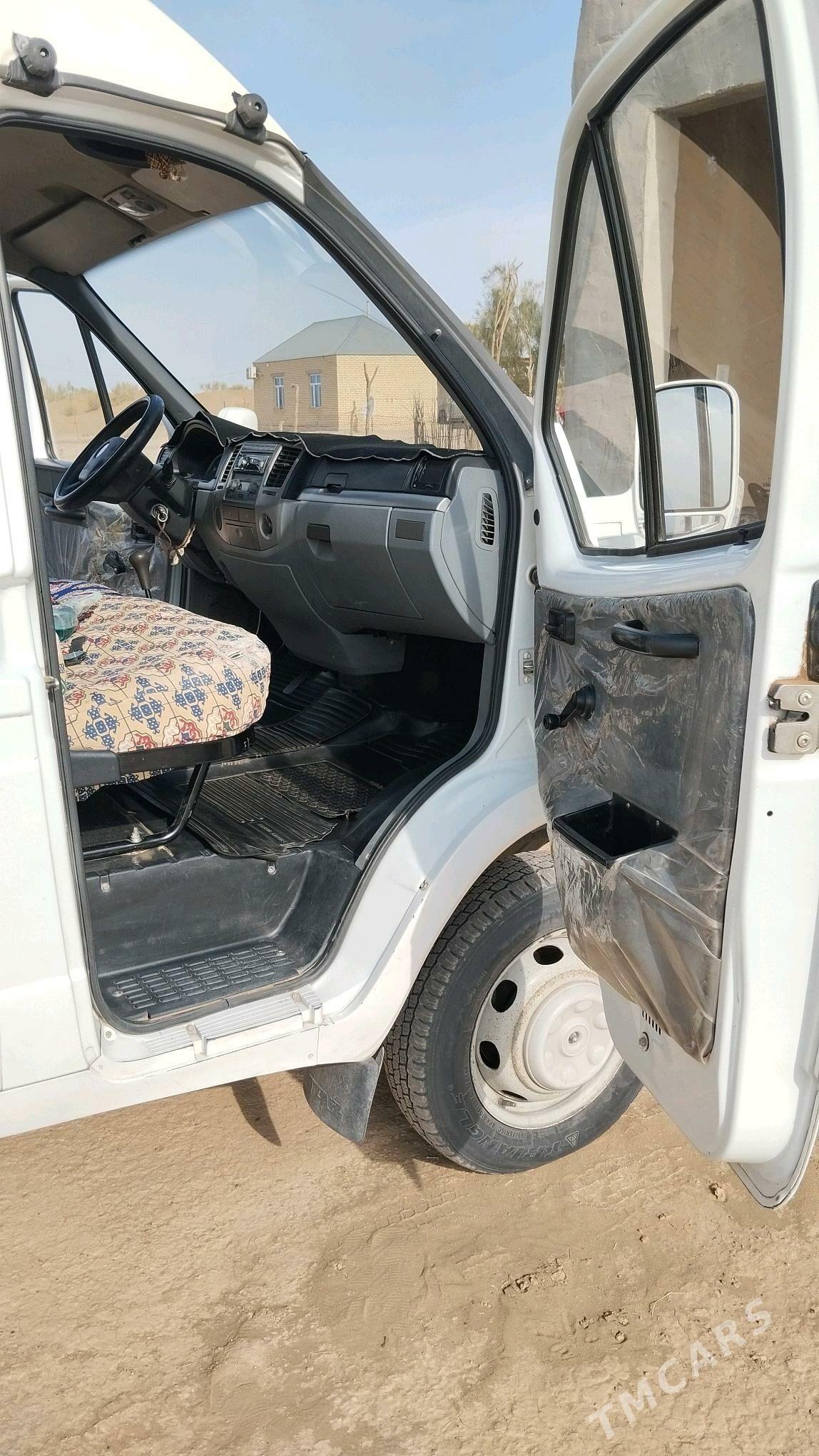 Gaz Gazel 2016 - 255 000 TMT - Ak bugdaý etraby - img 4