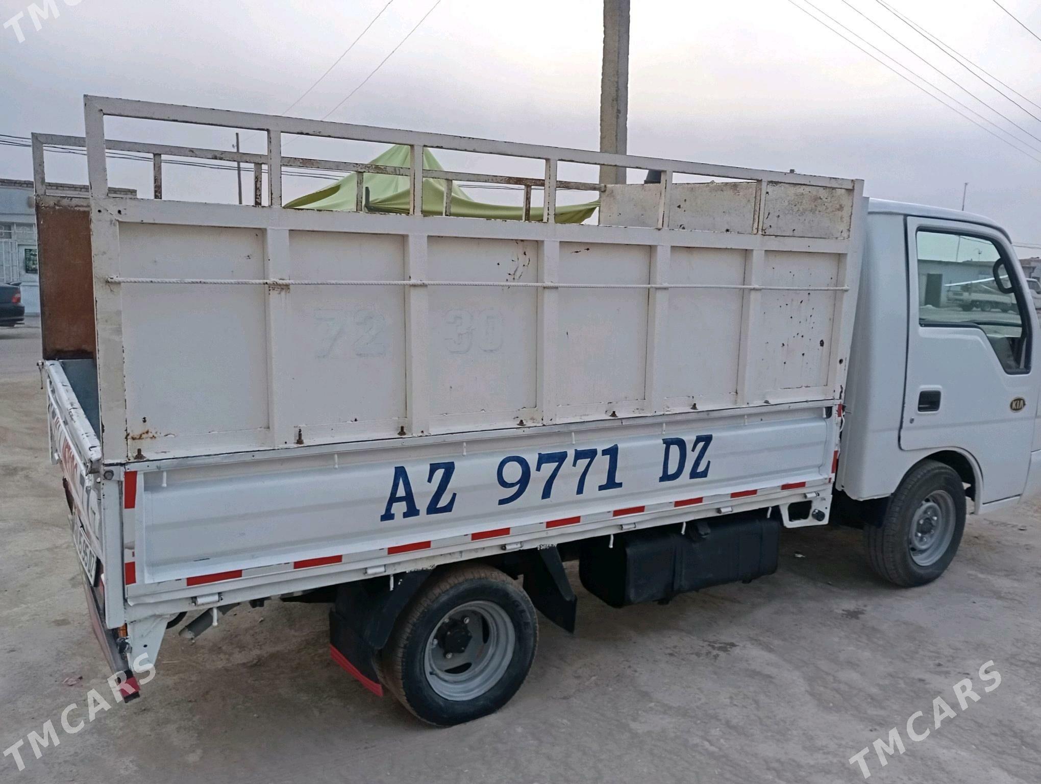Kia Bongo 2003 - 90 000 TMT - Гурбансолтан Едже - img 2