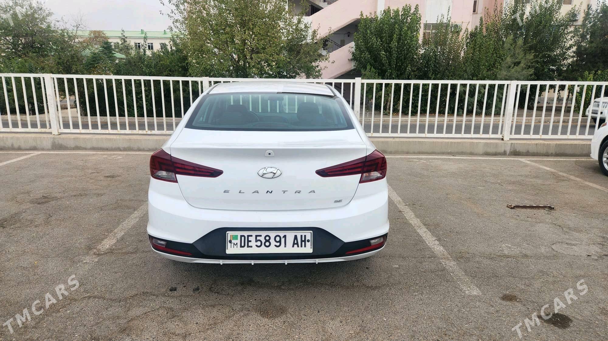 Hyundai Elantra 2020 - 215 000 TMT - Ашхабад - img 2