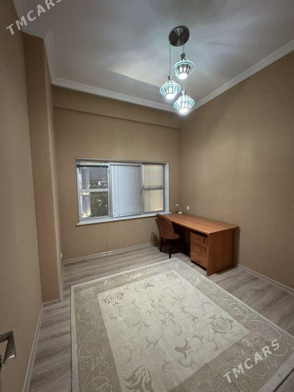 Arcabil 3kom 10etaz 85m2 - Aşgabat - img 2
