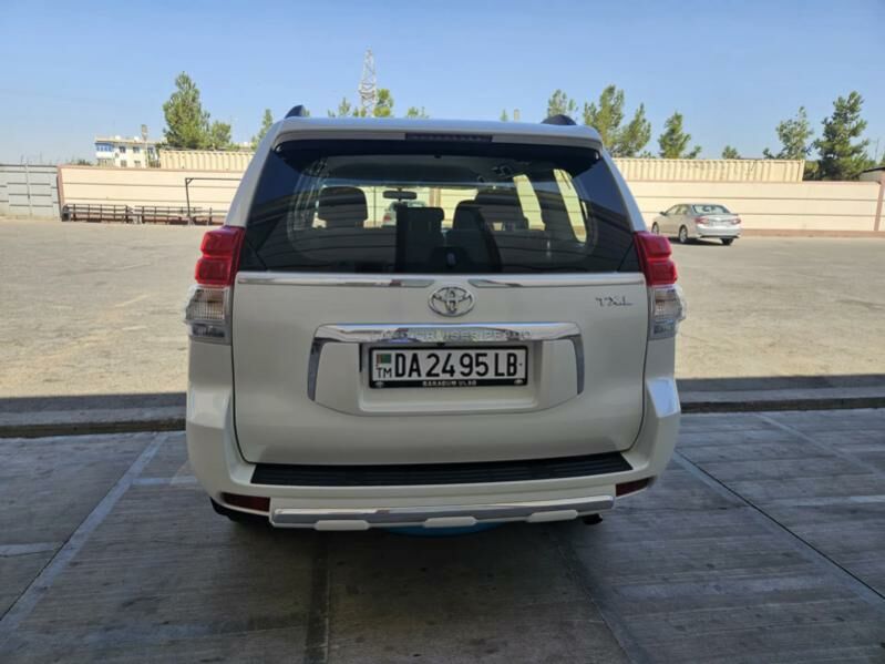 Toyota Land Cruiser Prado 2013 - 540 000 TMT - Туркменабат - img 5