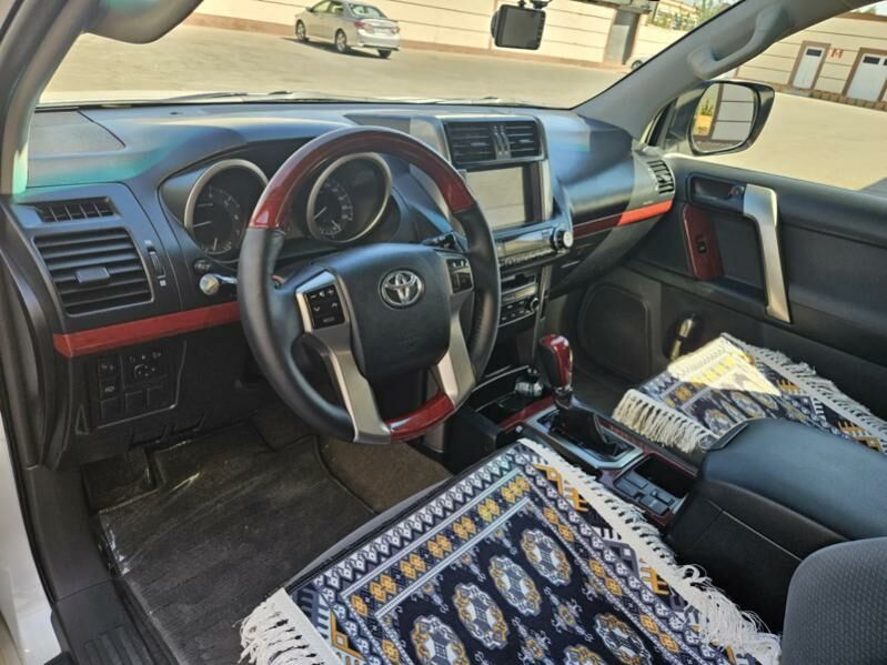 Toyota Land Cruiser Prado 2013 - 540 000 TMT - Туркменабат - img 6