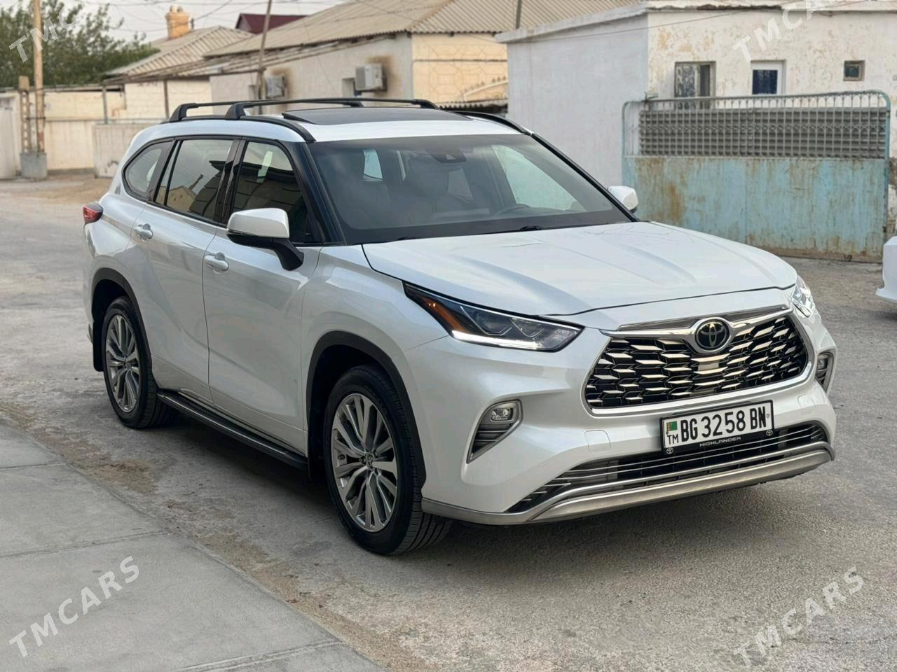 Toyota Highlander 2022 - 550 000 TMT - Балканабат - img 7