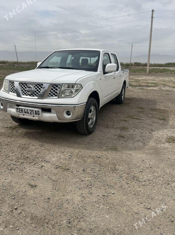 Nissan Navara 2010 - 180 000 TMT - Aşgabat - img 6