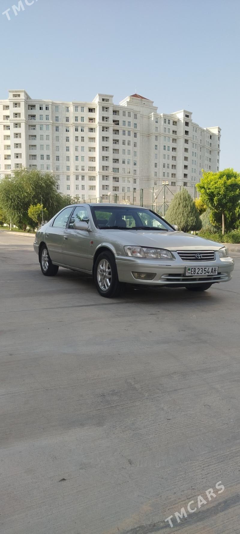 Toyota Camry 1999 - 135 000 TMT - Ak bugdaý etraby - img 1