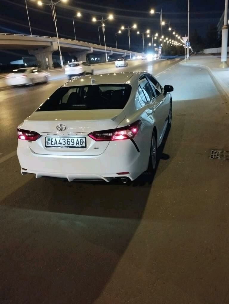 Toyota Camry 2021 - 306 000 TMT - Aşgabat - img 3