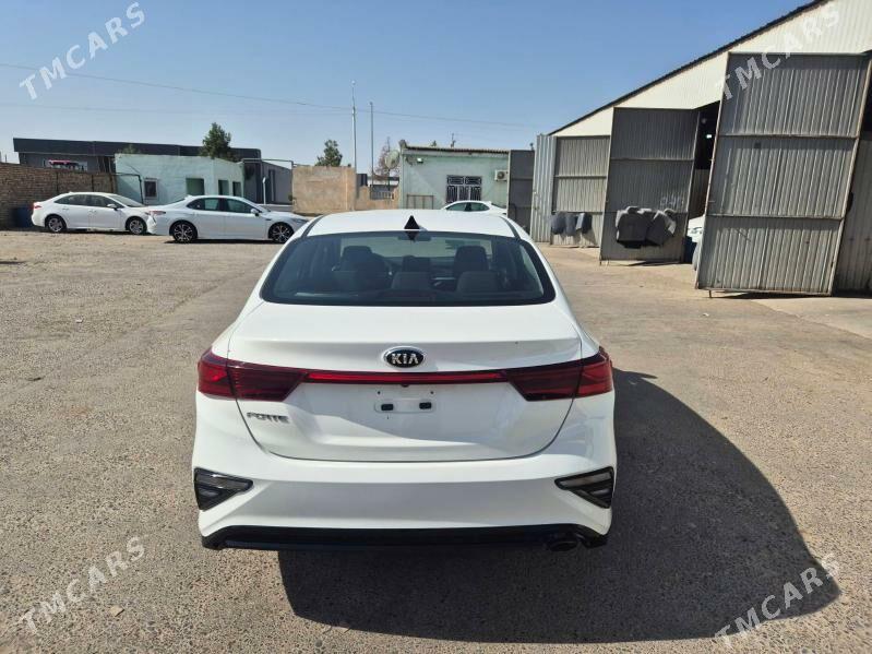 Kia Forte 2021 - 215 000 TMT - Mary - img 1