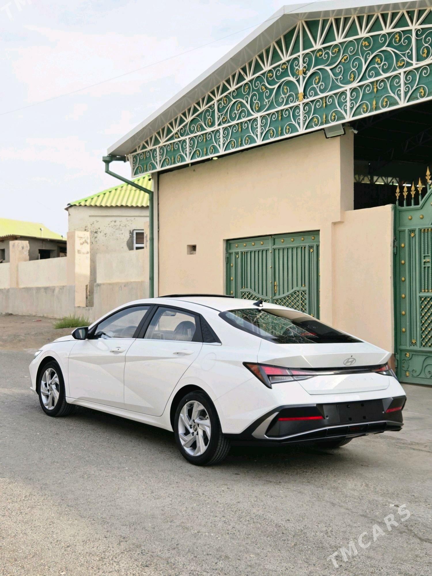 Hyundai Elantra 2025 - 275 000 TMT - Aşgabat - img 7