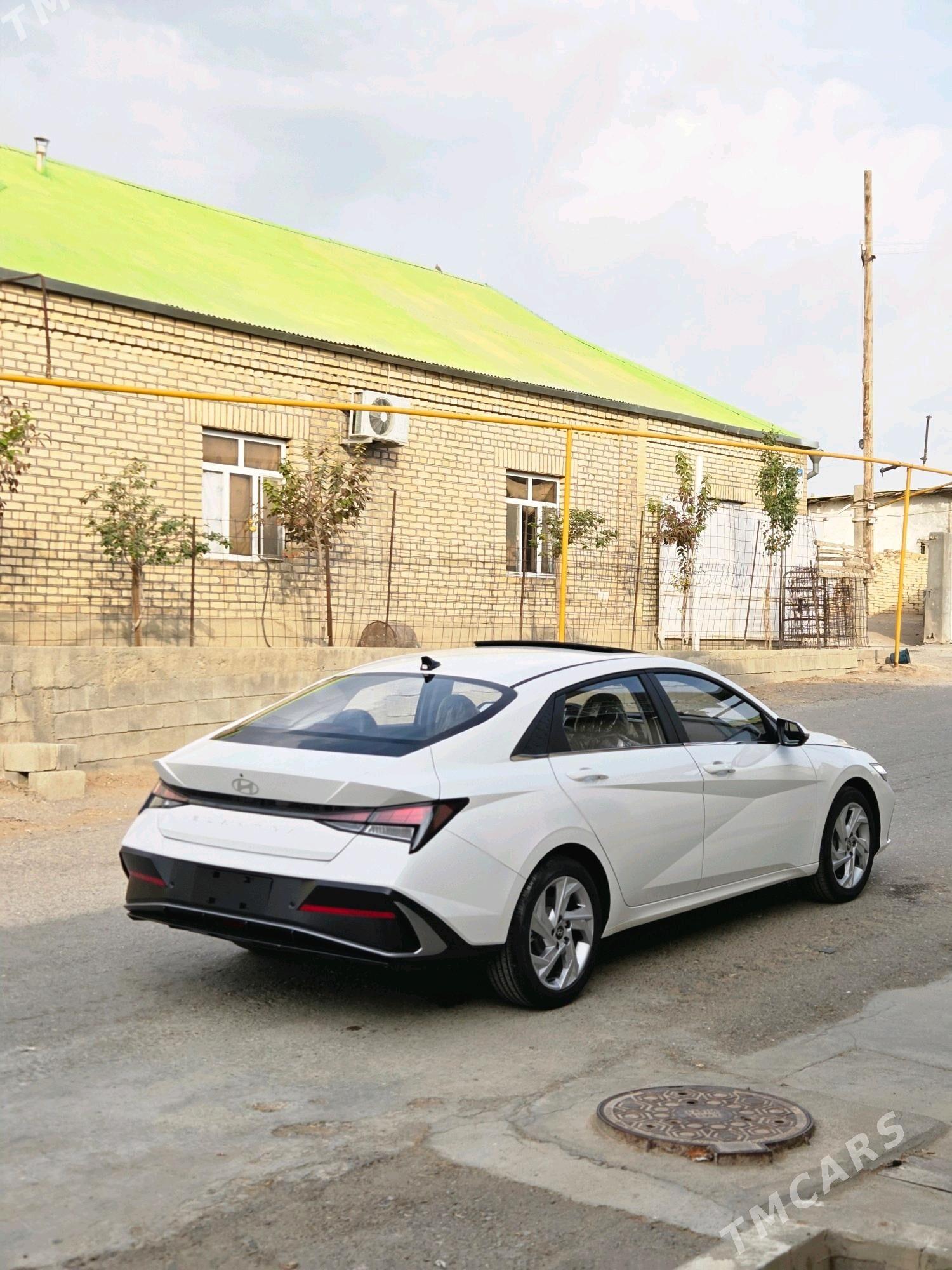 Hyundai Elantra 2025 - 275 000 TMT - Aşgabat - img 8