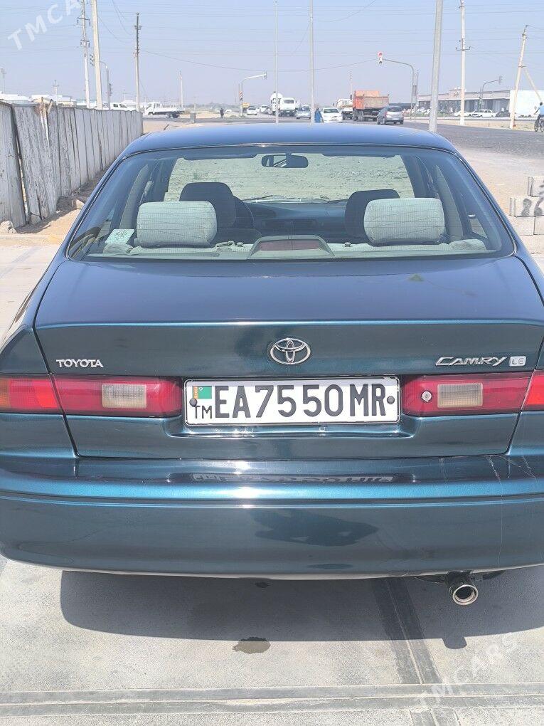Toyota Camry 1998 - 130 000 TMT - Байрамали - img 5