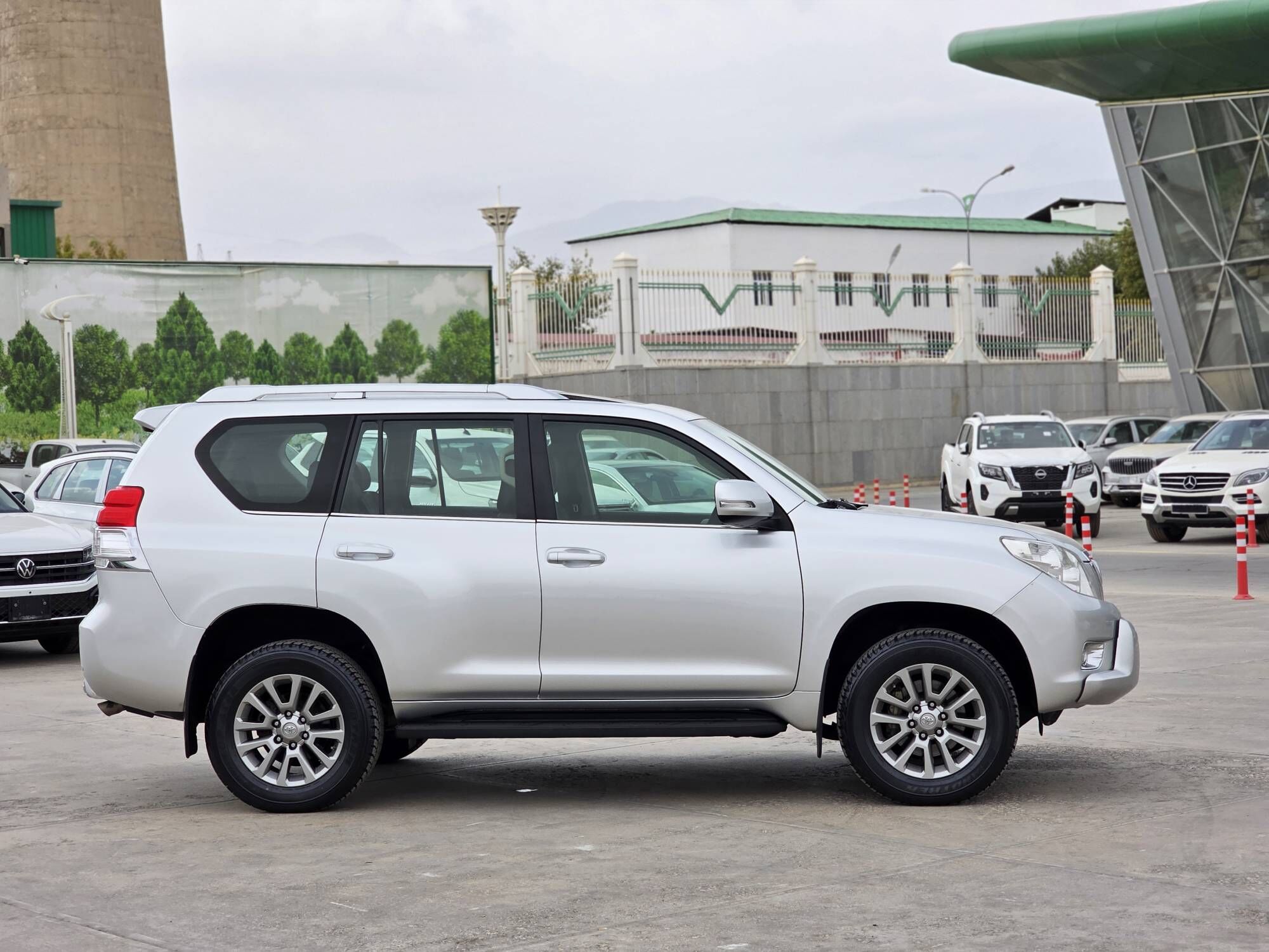 Toyota Land Cruiser Prado 2010 - 700 000 TMT - 11 mkr - img 3