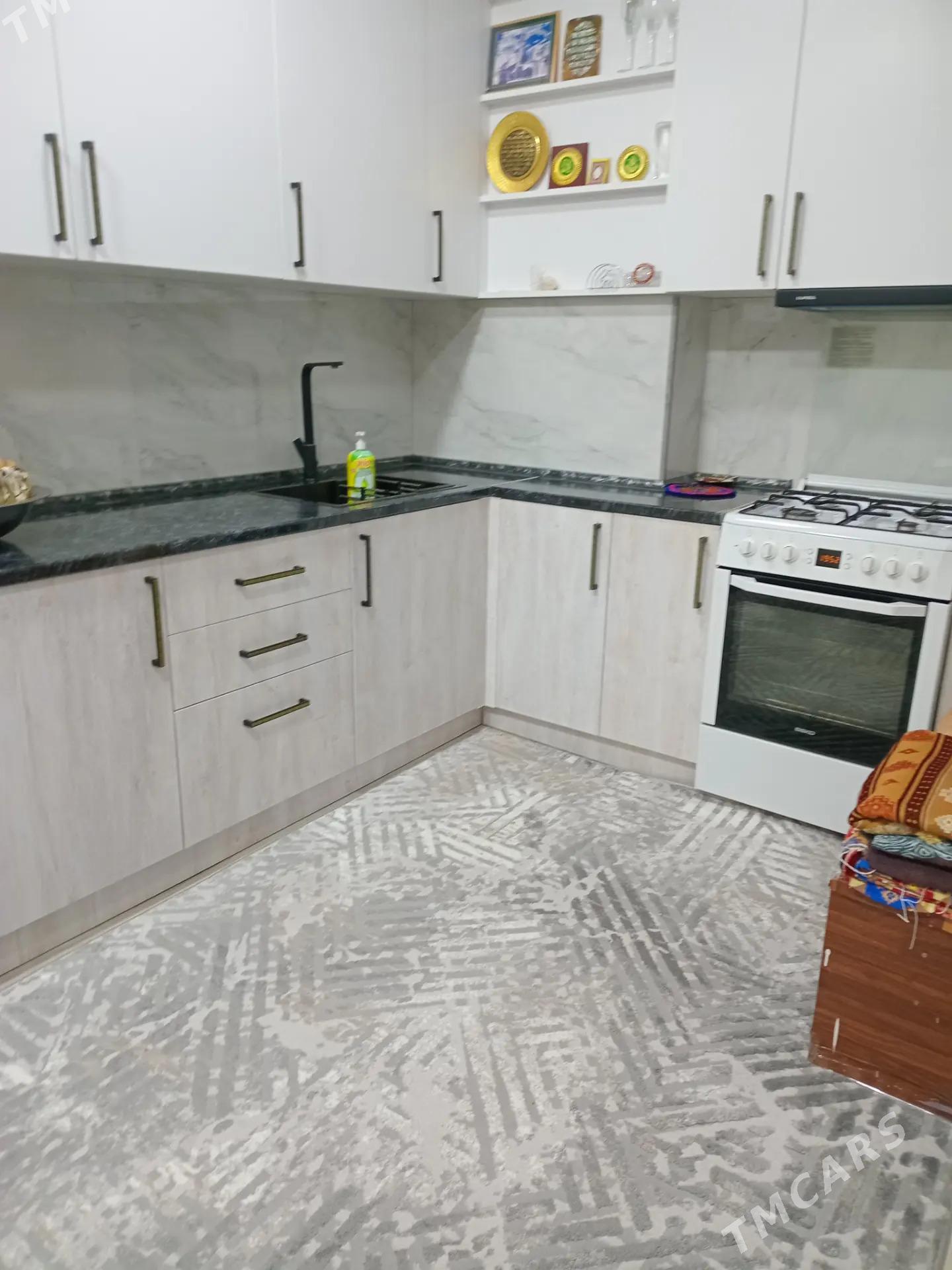 Petrazawaskoý 2/2etž 3kom 80m² - Ашхабад - img 6