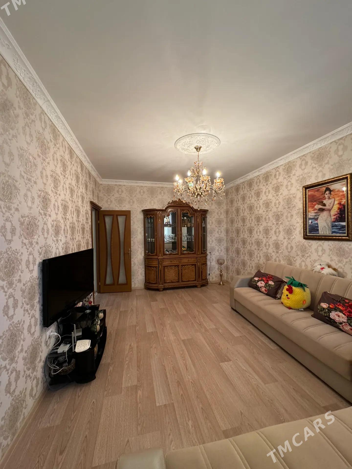 Mir2/1 Stoýankaň ýany 2kom - Мир 2 - img 2