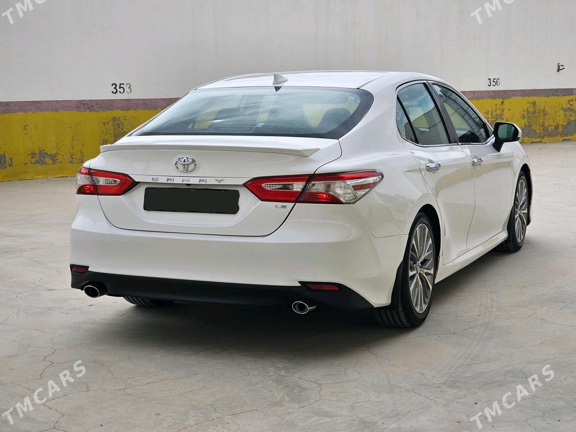 Toyota Camry 2018 - 249 000 TMT - Aşgabat - img 4