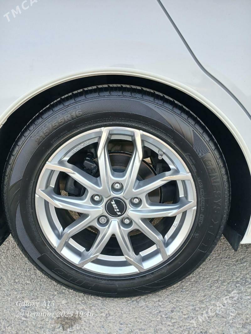Hyundai Elantra 2020 - 242 000 TMT - Бузмеин ГРЭС - img 8