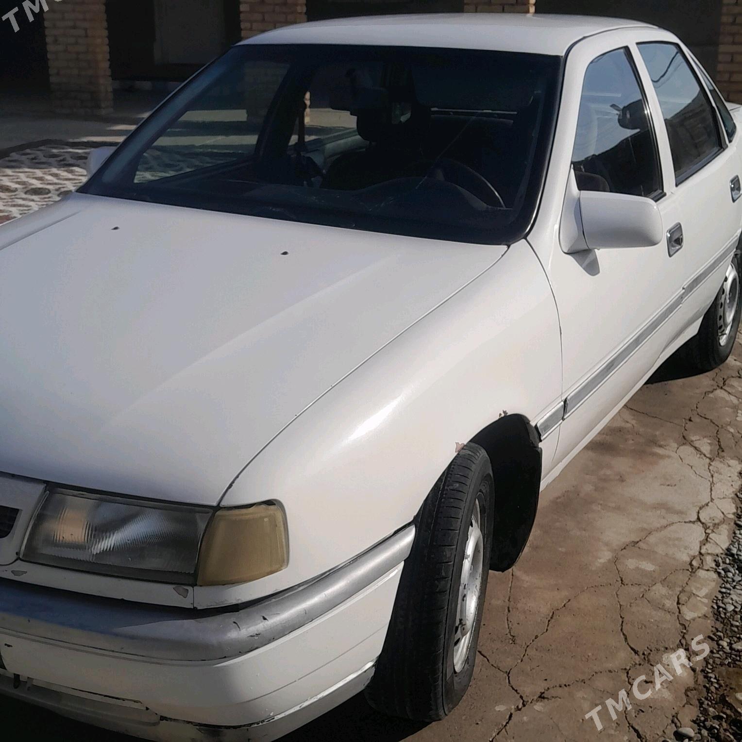 Opel Vectra 1993 - 25 000 TMT - Кака - img 2