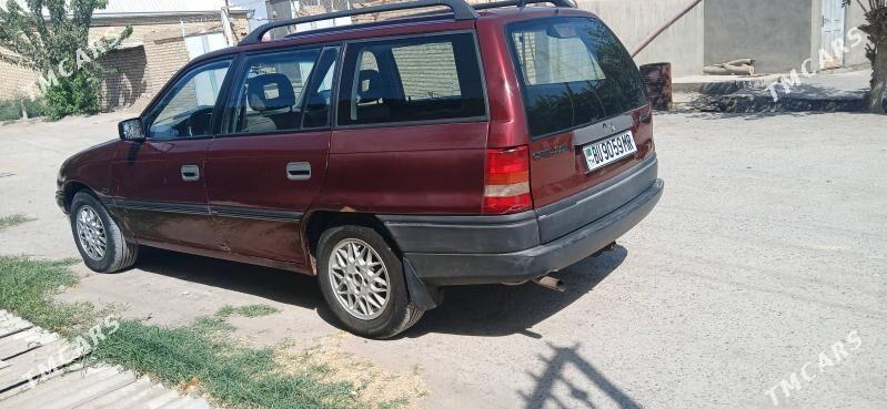 Opel Astra 1993 - 30 000 TMT - Мары - img 7