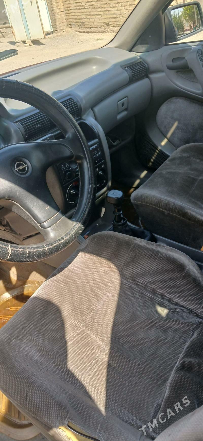 Opel Astra 1993 - 30 000 TMT - Мары - img 3