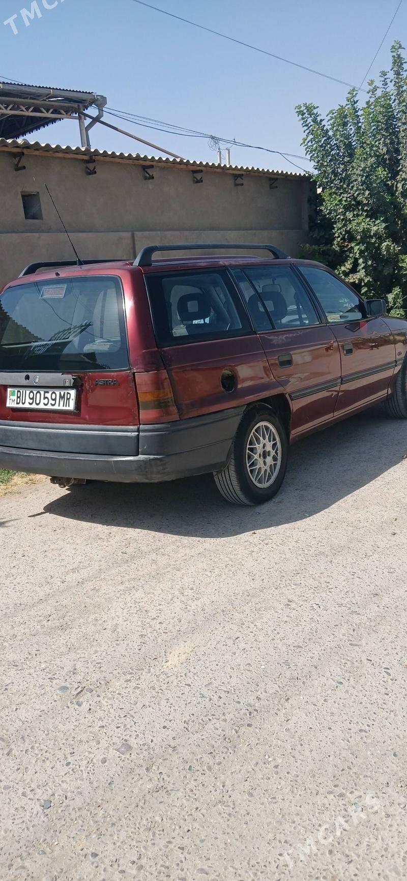 Opel Astra 1993 - 30 000 TMT - Мары - img 4