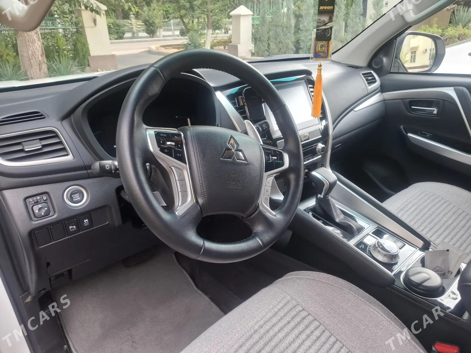 Mitsubishi Montero Sport 2023 - 530 000 TMT - Ашхабад - img 8