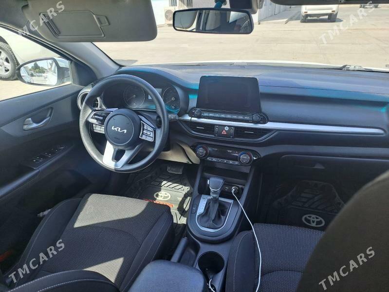 Kia Forte 2019 - 190 000 TMT - Мары - img 4