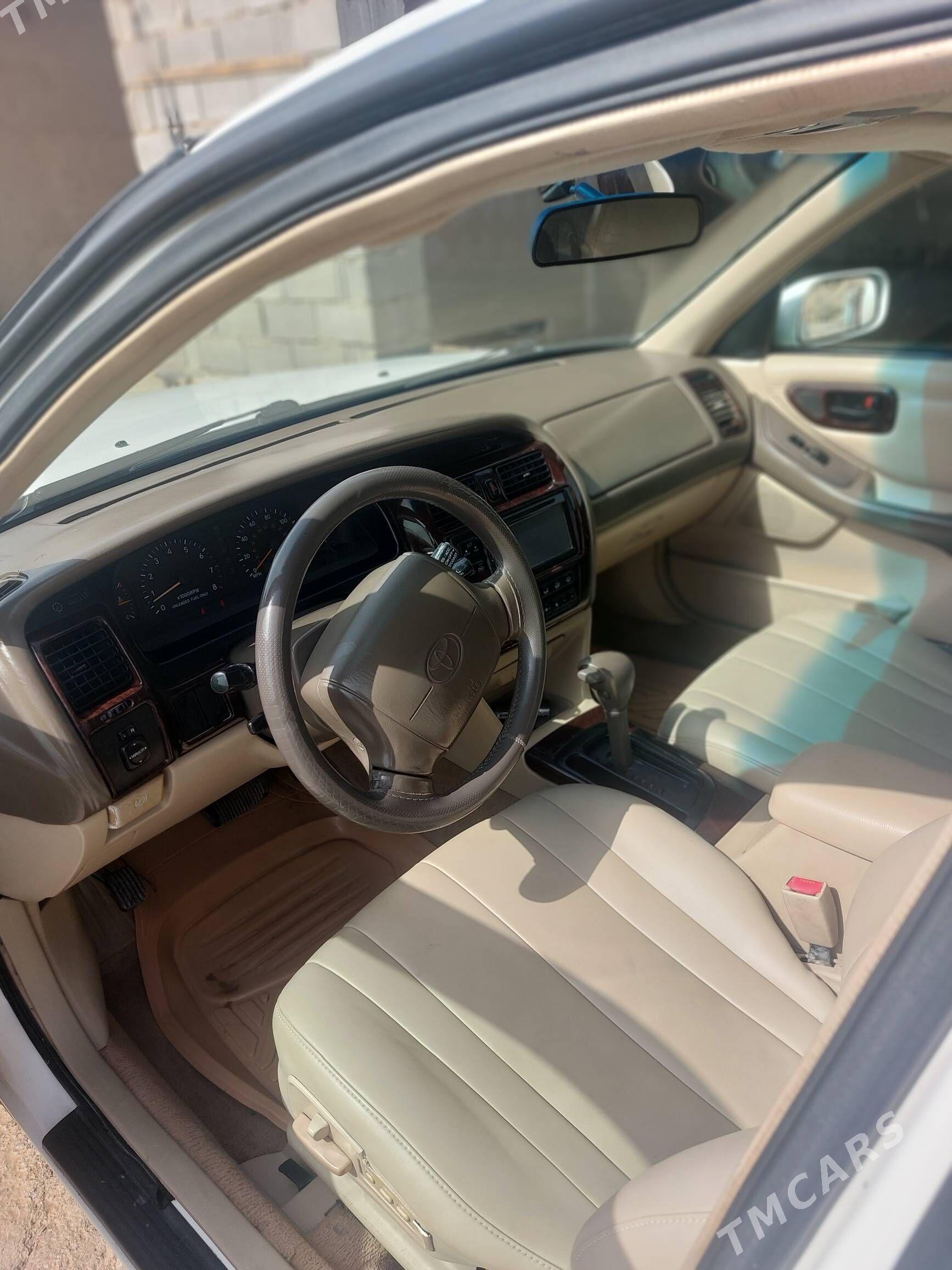 Toyota Avalon 1999 - 115 000 TMT - Магданлы - img 3