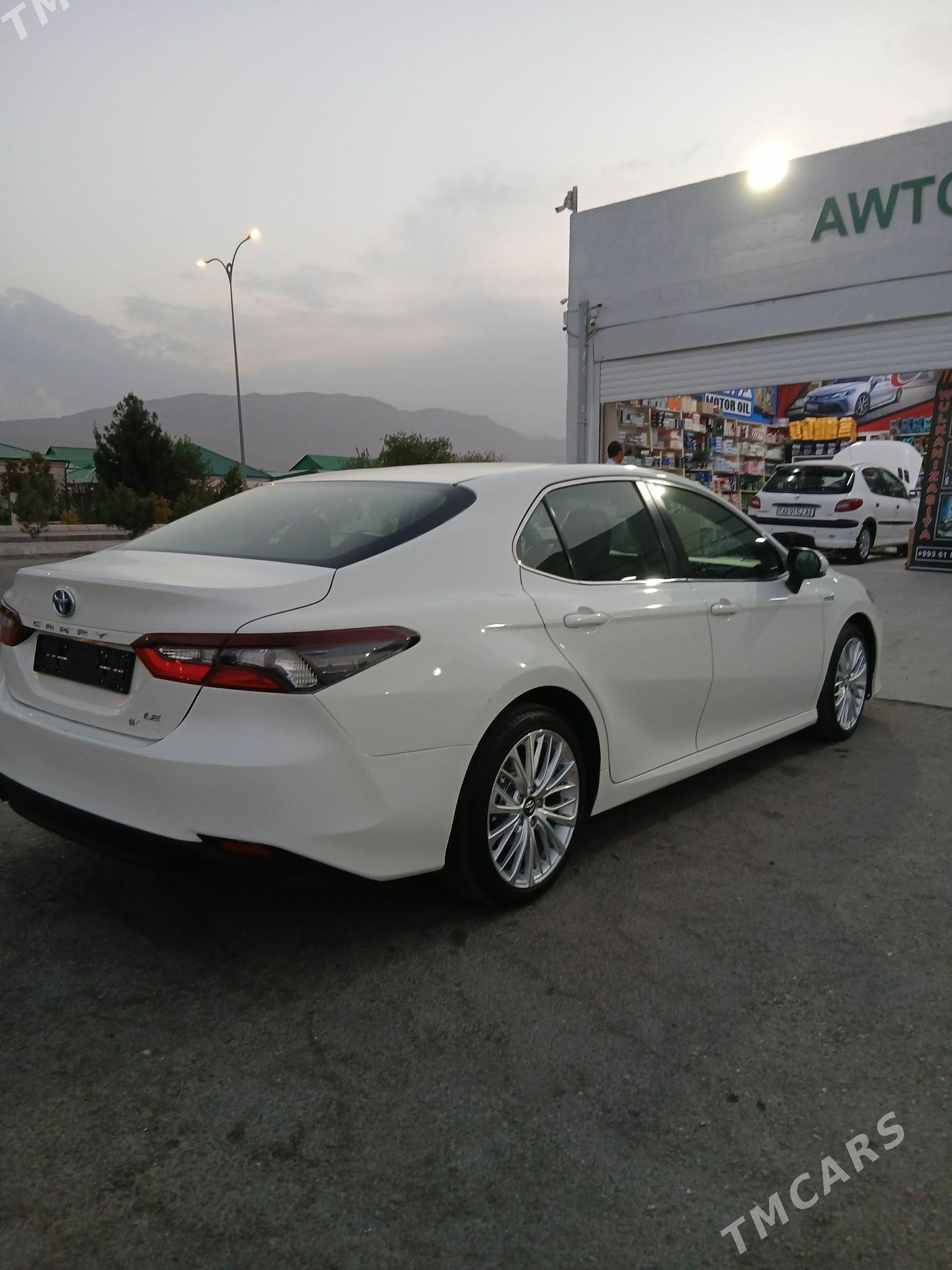 Toyota Camry 2021 - 255 000 TMT - Aşgabat - img 4
