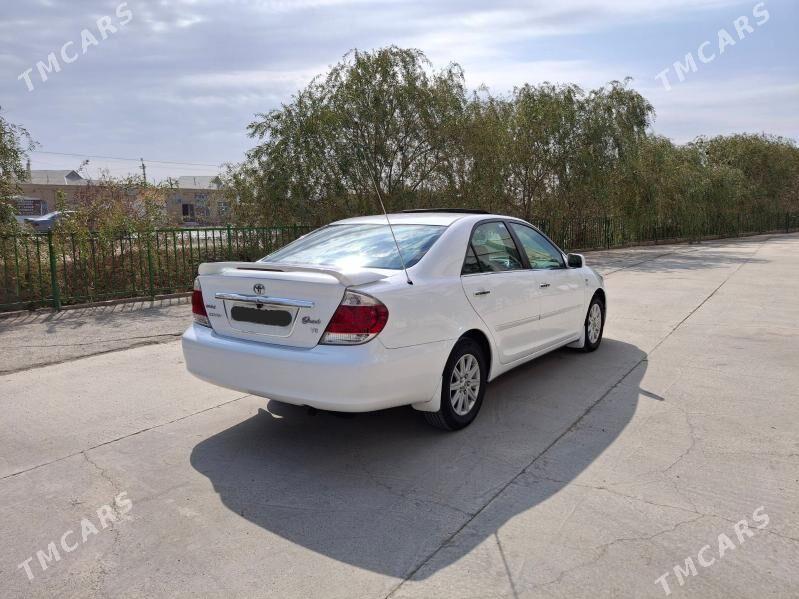 Toyota Camry 2002 - 178 000 TMT - Mary - img 4