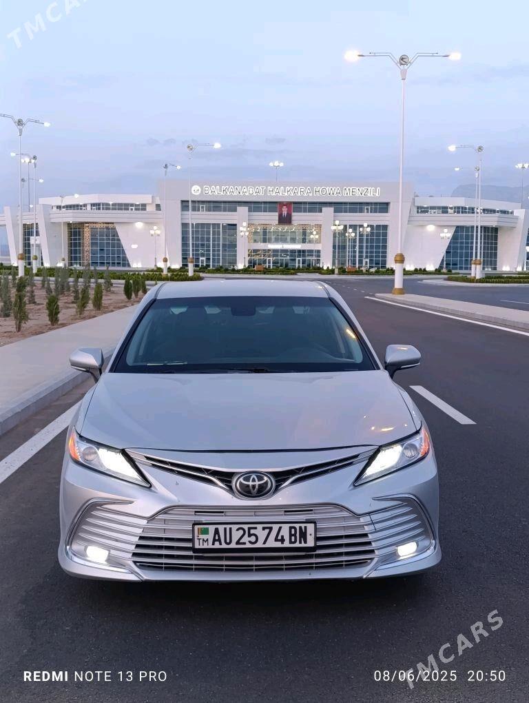 Toyota Camry 2020 - 260 000 TMT - Balkanabat - img 4