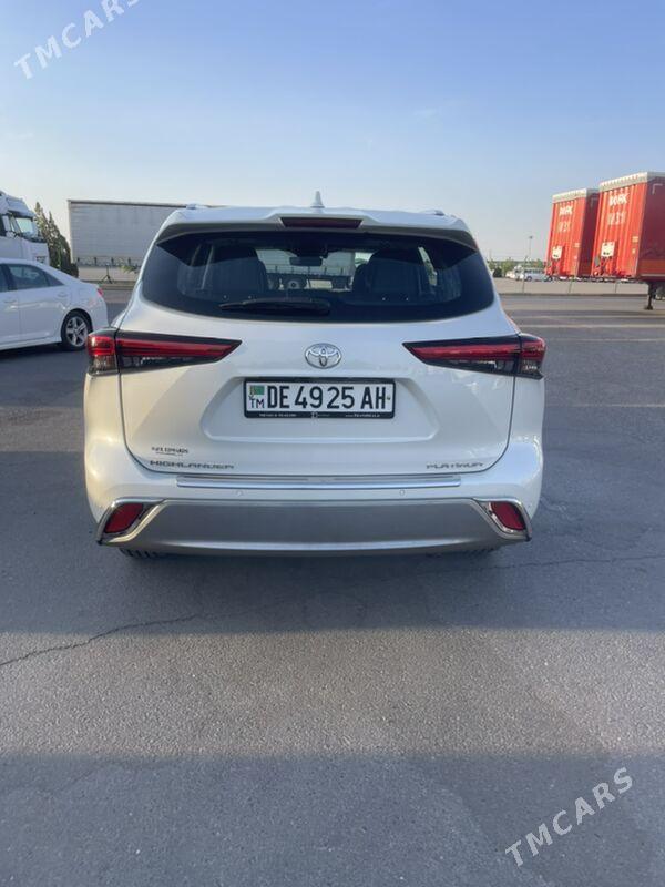 Toyota Highlander 2020 - 650 000 TMT - Ашхабад - img 9
