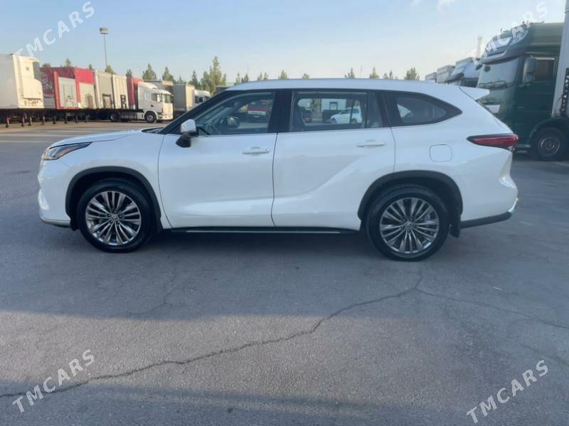 Toyota Highlander 2020 - 650 000 TMT - Ашхабад - img 5
